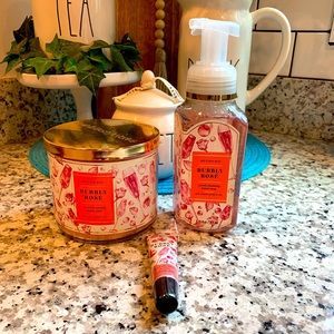 NEW bath & bodywork’s Bubbly Rose set